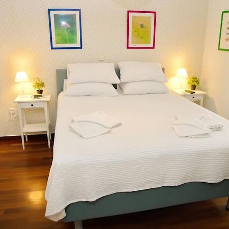 Vegera House Athens Greece Apartment Екстериор снимка